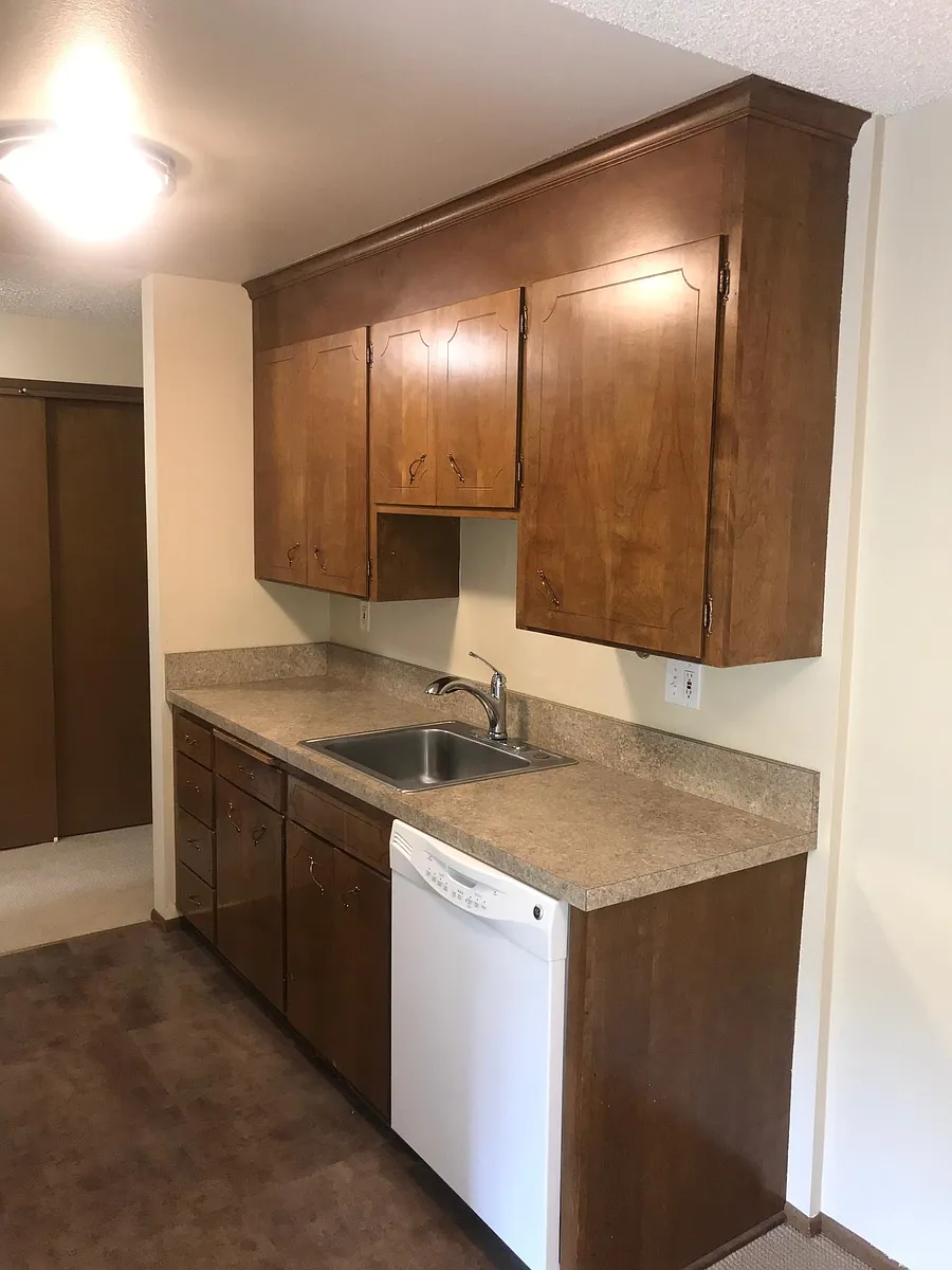 Building Photo - 465 N 45th St