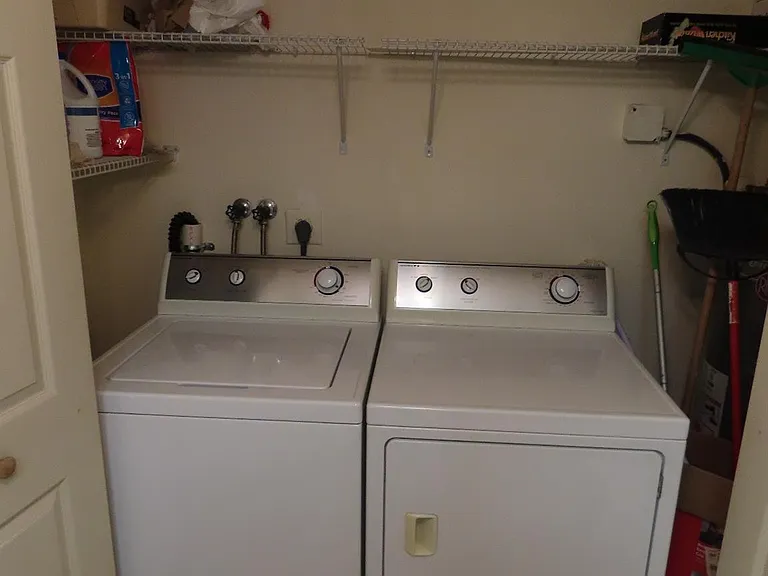 17 Willowbrook Ln #106 — Photo 16