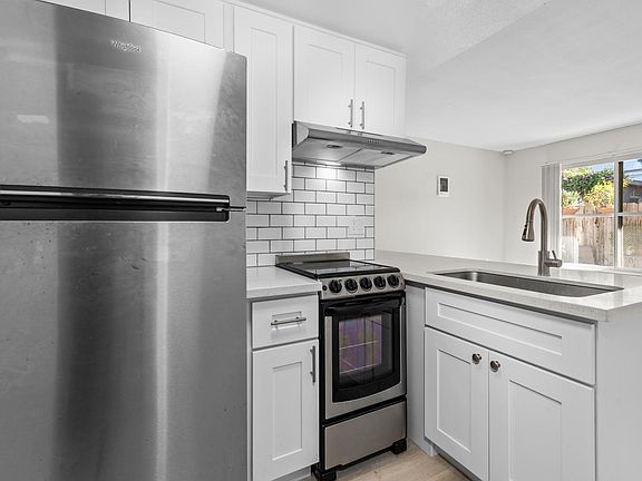 3rd image of 4454 Utah St APT 2