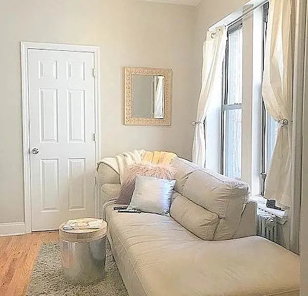 413 E 70th St #16 — Photo 1