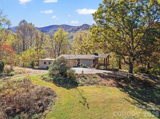 19 Old Patton Hill Rd, Swannanoa, NC 28778