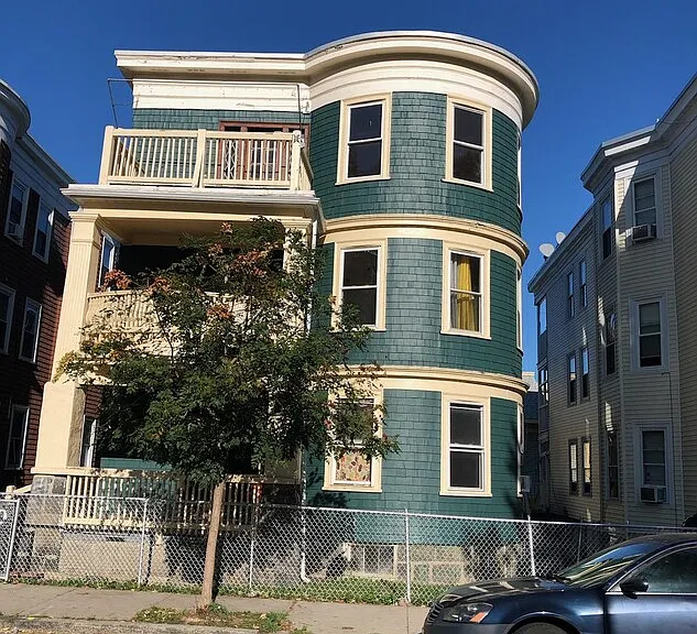 120 Adams St #0 — Photo 1