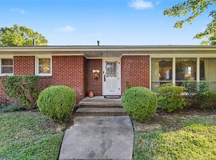 700 SE 10th St, Pryor, OK 74361