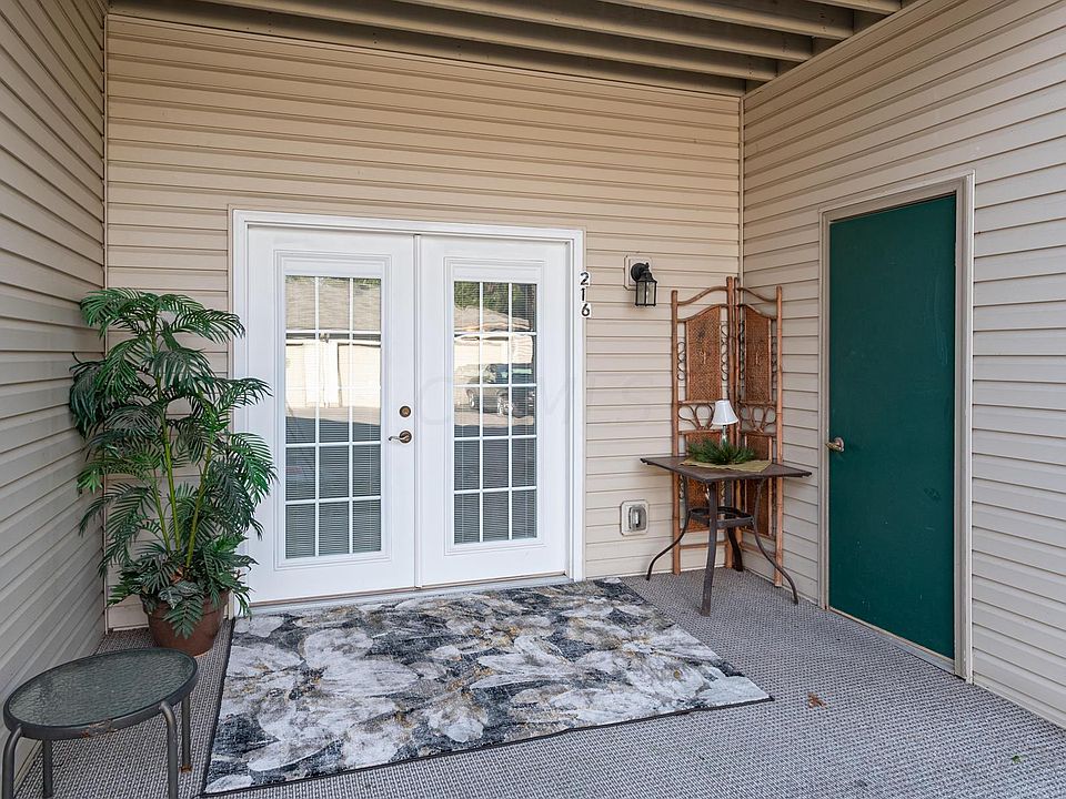 1st image of 216 Shelbourne Forest Way
