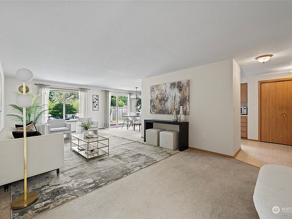 2nd image of 4717 Stikes Drive SE