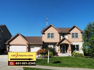 6728 Highland Hills Ln S, Cottage Grove, MN 55016