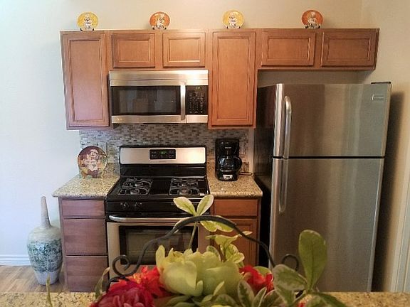 4th image of 950 Seven Hills Dr Unit 1117