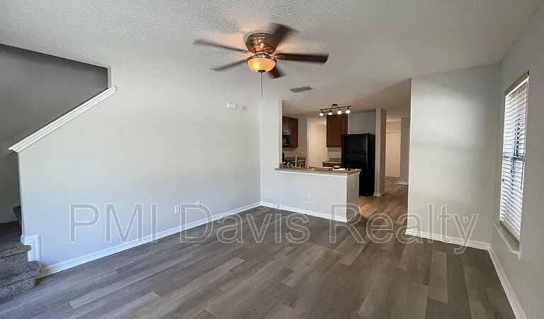 4609 Playschool Dr — Photo 2