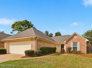 593 Bedford Cir, Madison, MS 39110