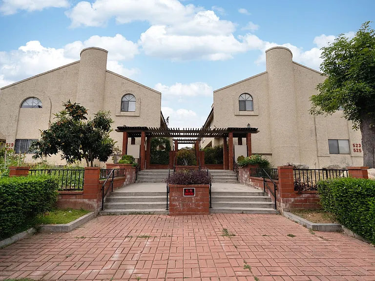 525 N Alhambra Ave #C — Photo 1