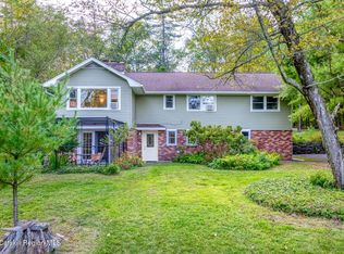15 Forestwood Dr, Woodstock, NY 12498
