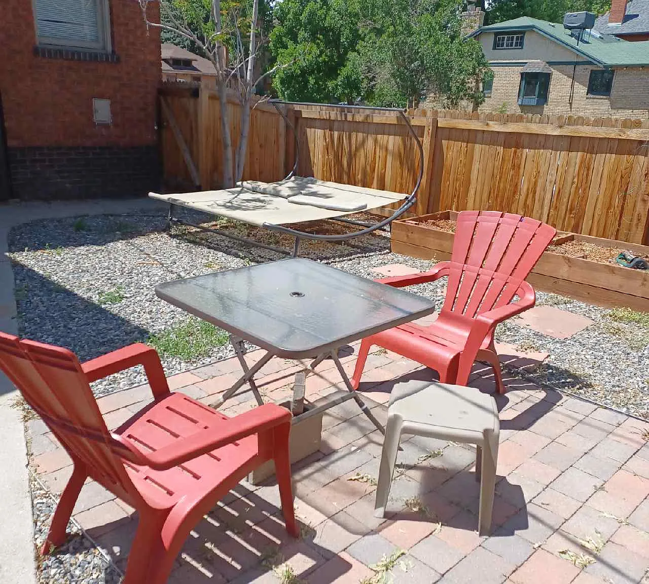 918 E 6TH AVE - - — Photo 2