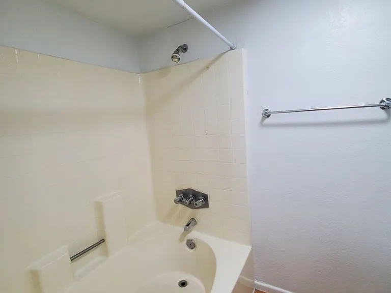 839 S Westwood St #180 — Photo 36