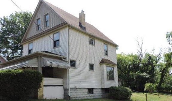 2nd image of 503 W Warren Ave