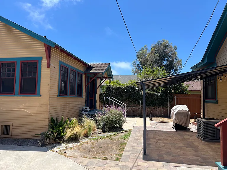 716 Stanley Ave — Photo 44