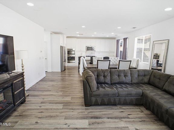 5th image of 37434 Woodsia Ct