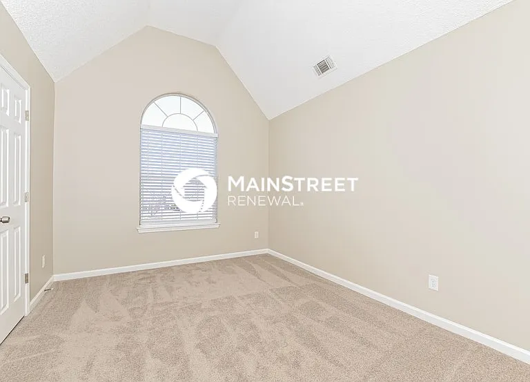345 Kaleb Ct — Photo 9