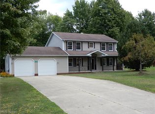 1625 Sherman St, Geneva, OH 44041