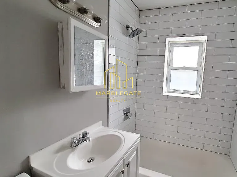76-77 Grafton Ave #CT23 — Photo 4