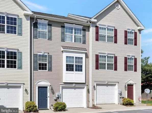 546 S Carlisle St, Greencastle, PA 17225