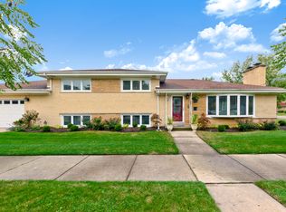 7400 Lowell Ave, Skokie, IL