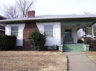 1033 S Seneca St, Wichita, KS 67213