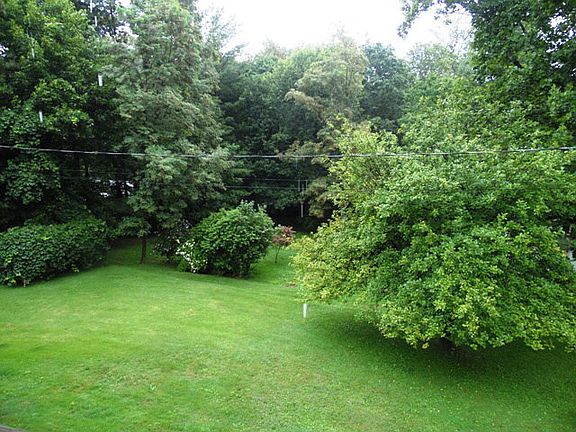 2nd image of 268 Wyatt Ln