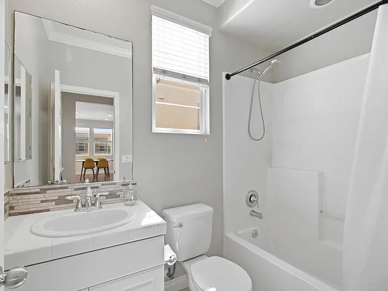 3146 N Ventura Rd — Photo 16