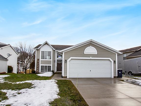 2nd image of 712 Cashew Ct NW