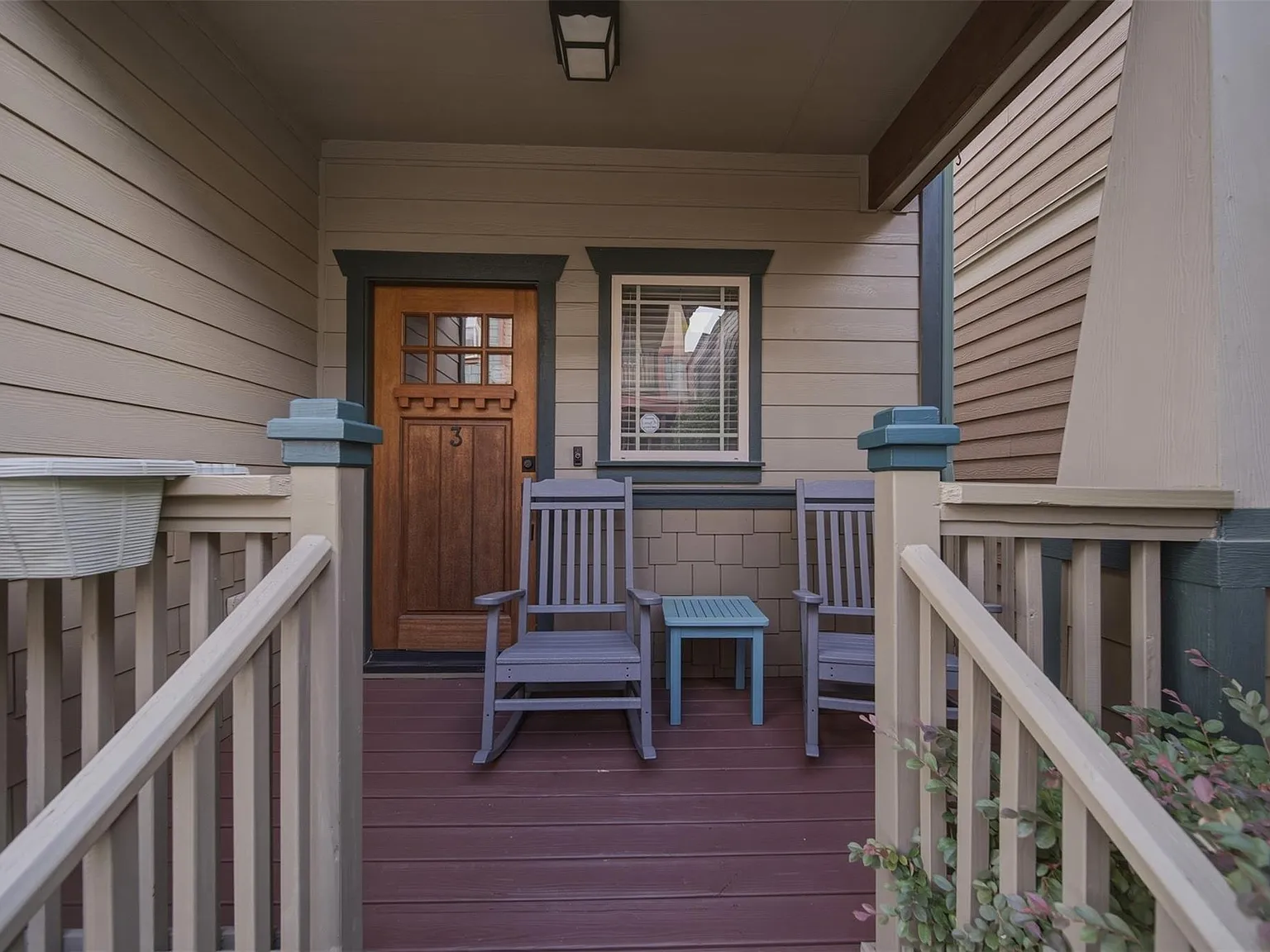 3 bed, 2.5 bath, 1643 sqft, $2,995 — Photo 2