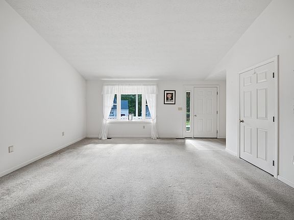 2nd image of 3 Sterling Way
