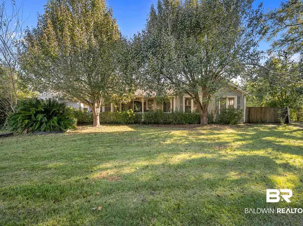 19300 Greeno Rd, Fairhope, AL 36532