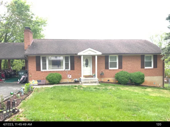 1400 Kathryn Ln, Salem, VA 24153