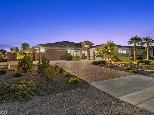 8479 Hickam Ave, Las Vegas, NV 89129