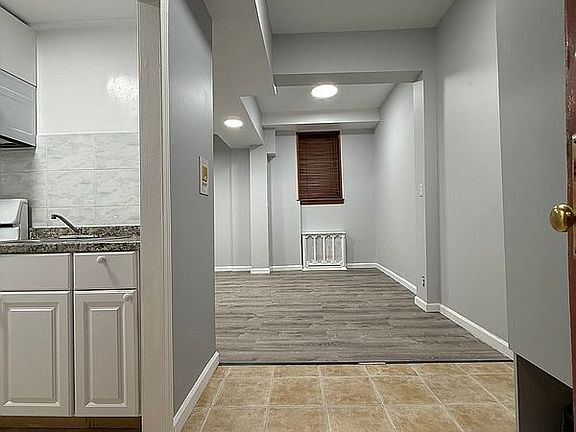 4th image of 2626 Homecrest Ave APT 1W