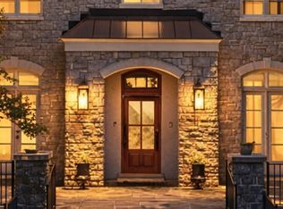 1810 Tyne Blvd, Nashville, TN 37215