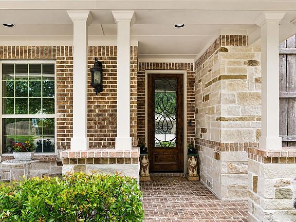 4th image of 2326 Hamilton Pool Ln