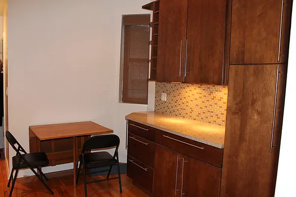 Rented by Prince Real Estate Associates LLC | media 19