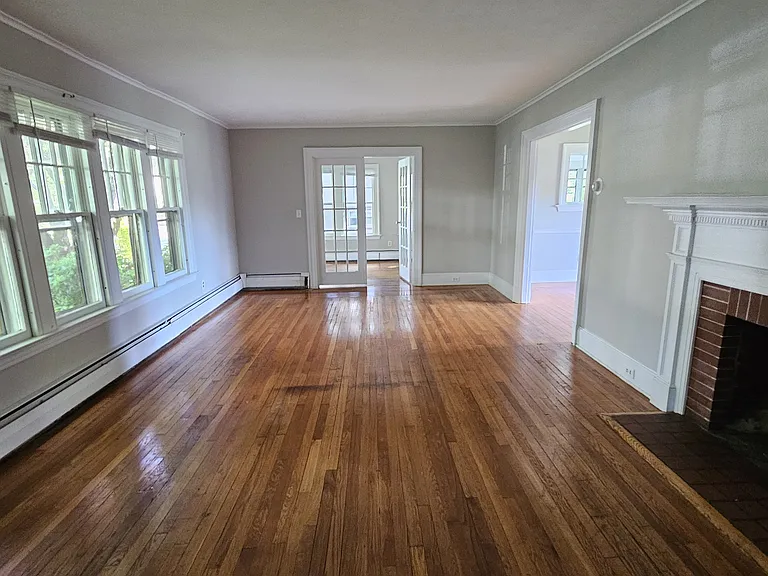 1634 Ella T Grasso Blvd #1H — Photo 6