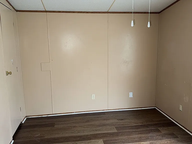 2610 Bailey Rd — Photo 3