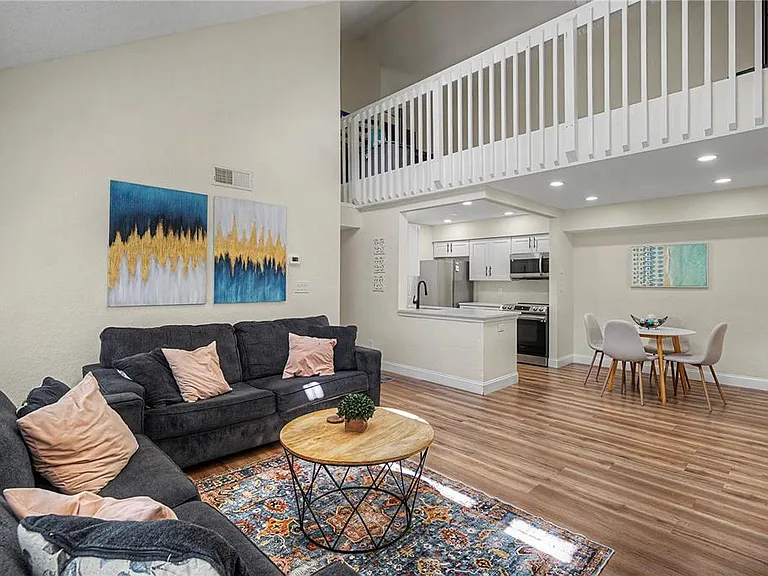3266 Haviland Ct #303 — Photo 7