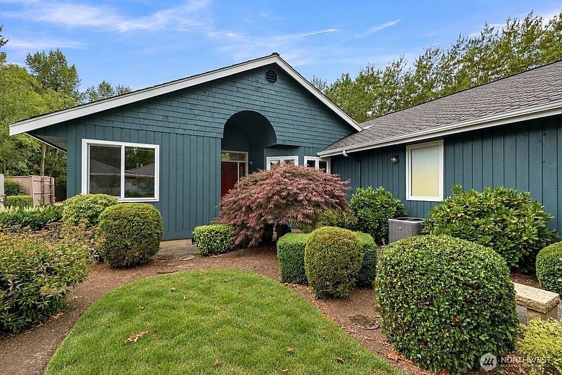 2nd image of 4553 Village Drive #A