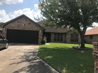1112 Meadowvale Dr, Beaumont, TX 77706