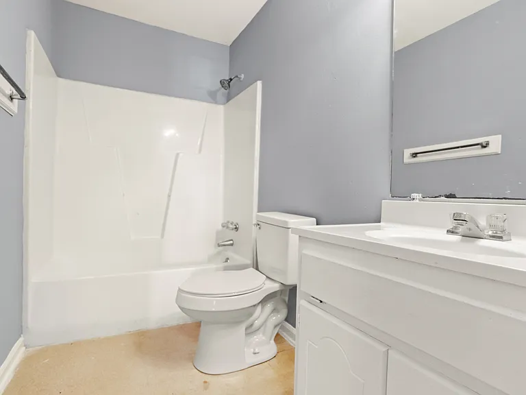 2602 Mallard Ct — Photo 8