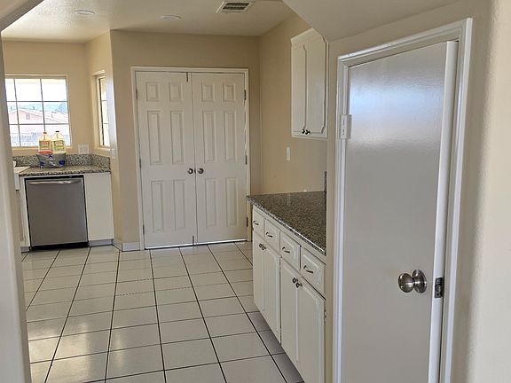 3rd image of 16304 Sago Rd
