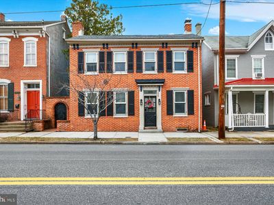 220 S Market St, Mechanicsburg, PA, 17055