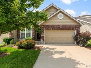 3057 Arbor Station Ct, Ballwin, MO 63021