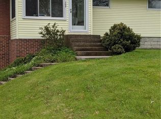 100 Kevin Dr, Syracuse, NY 13209