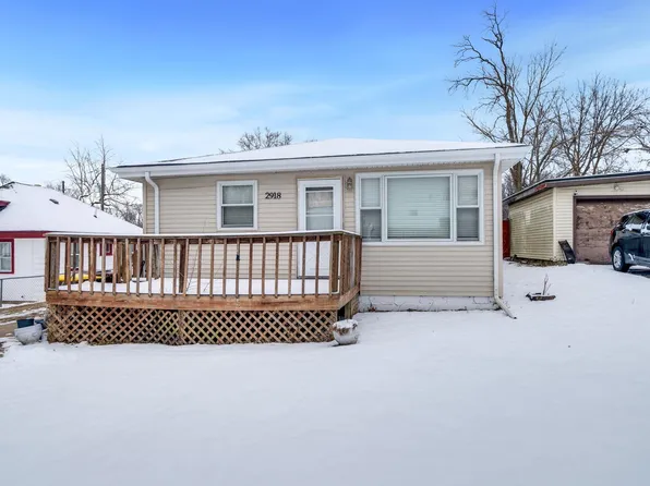 2918 22nd St, Rockford, IL 61109