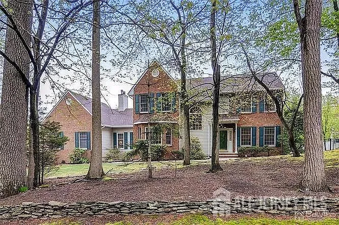 3 Wilson Ln — Photo 1